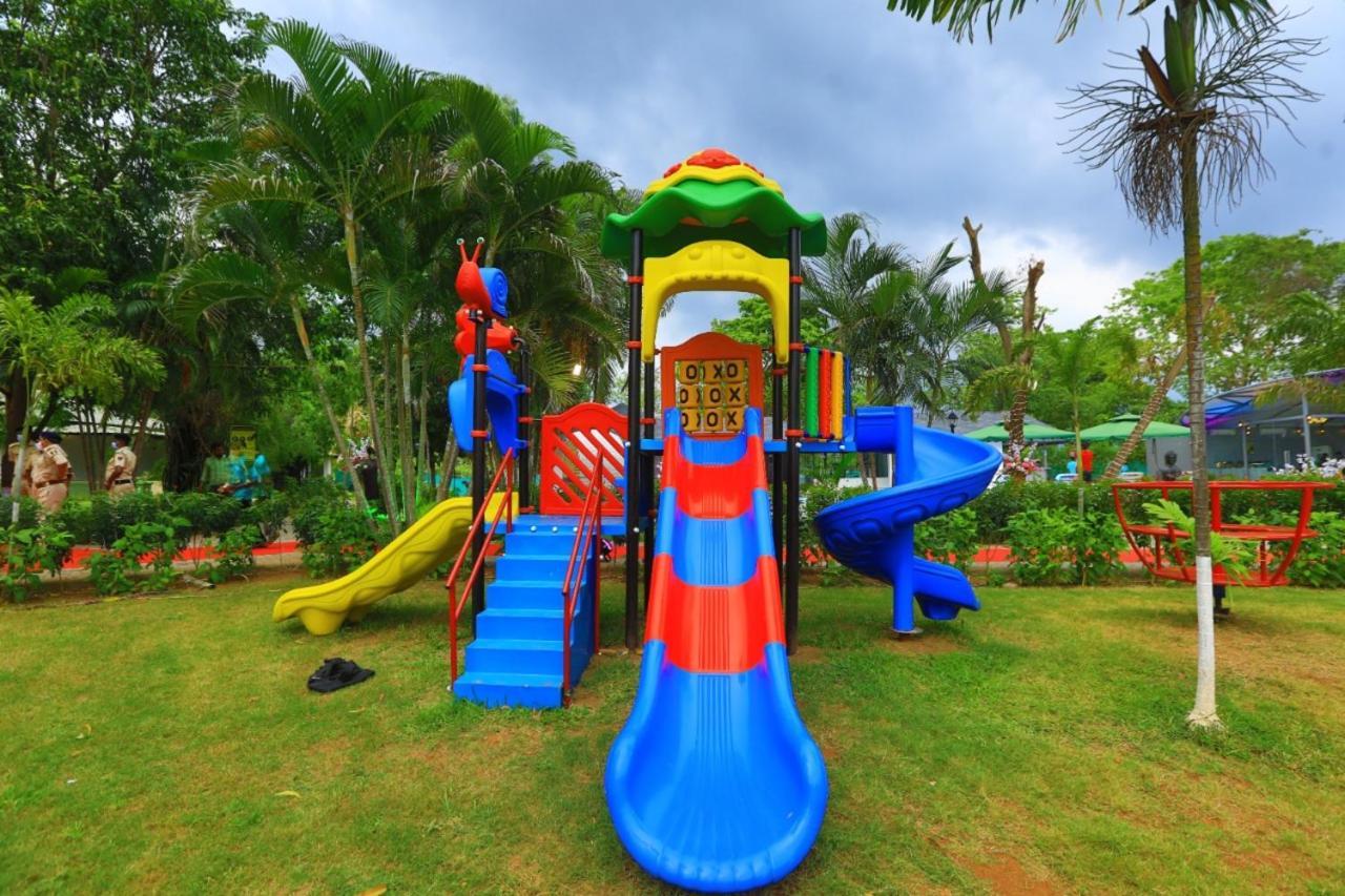 White Feather Resort Kauncha Silvassa Eksteriør bilde