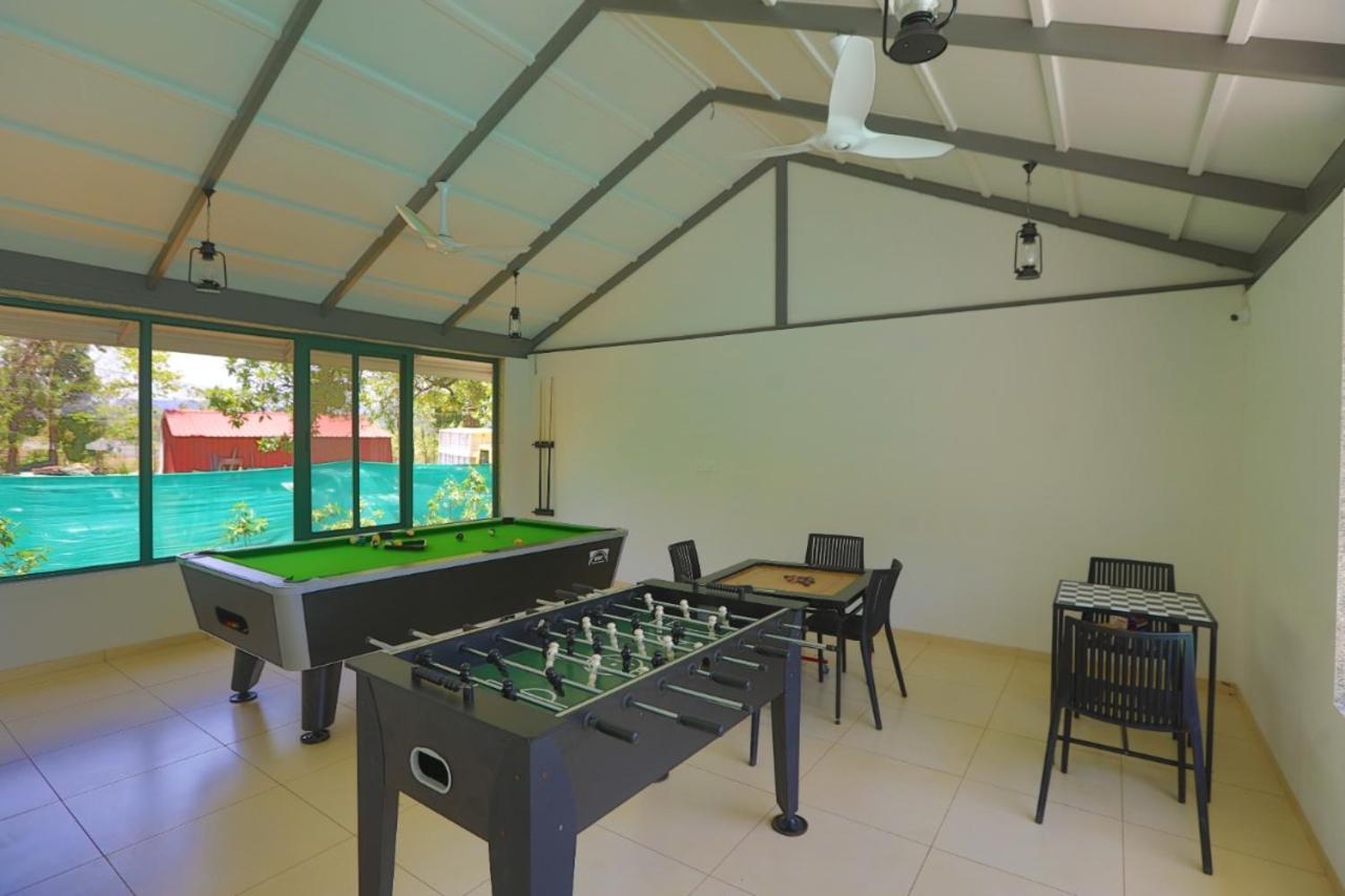White Feather Resort Kauncha Silvassa Eksteriør bilde