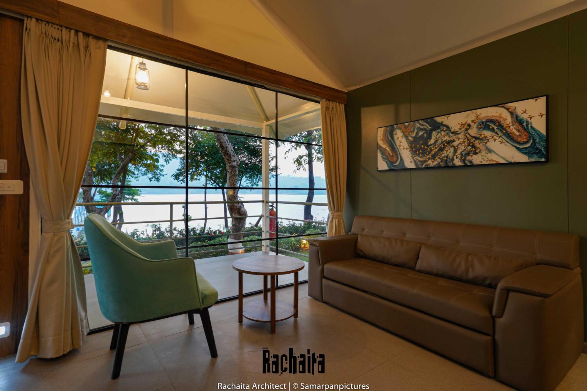 White Feather Resort Kauncha Silvassa Eksteriør bilde