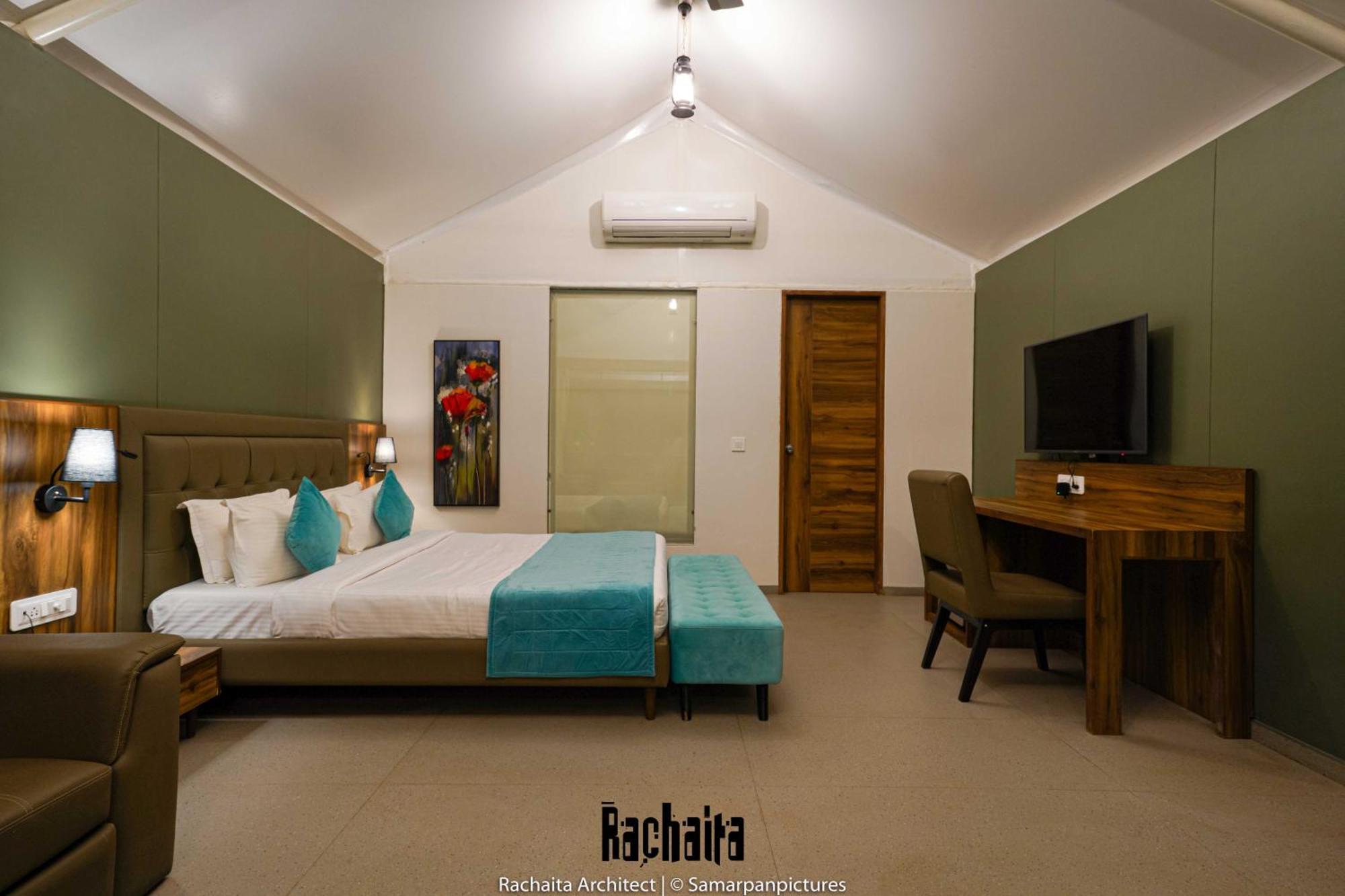 White Feather Resort Kauncha Silvassa Eksteriør bilde